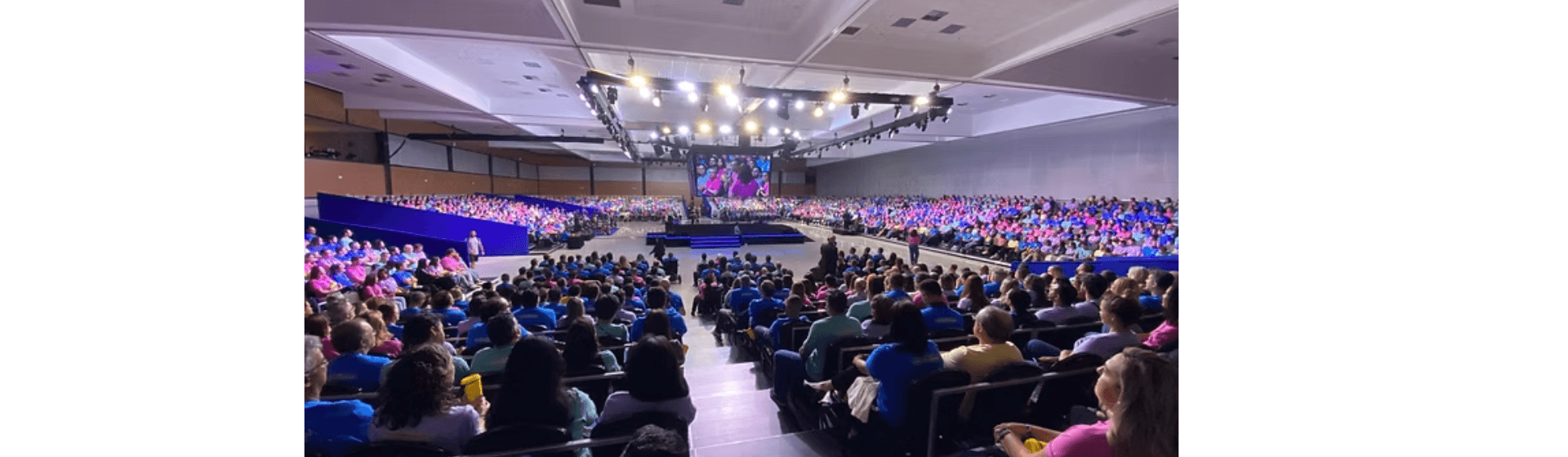 Como a Videoconferência e a Sonorização profissionais elevam a qualidade dos eventos em auditórios Corporativos