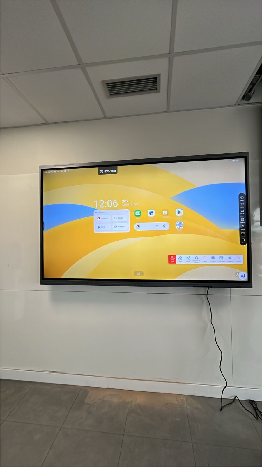 Tela Interativa transforma sala de aula e amplia as possibilidades de aprendizagem